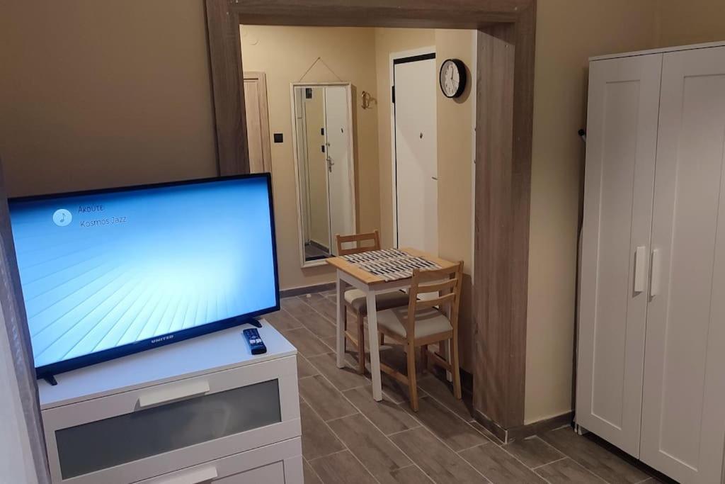 Kostas Appartment テッサロニキ エクステリア 写真