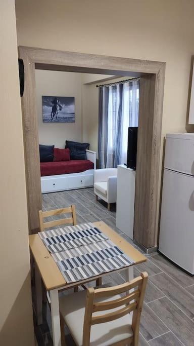 Kostas Appartment テッサロニキ エクステリア 写真