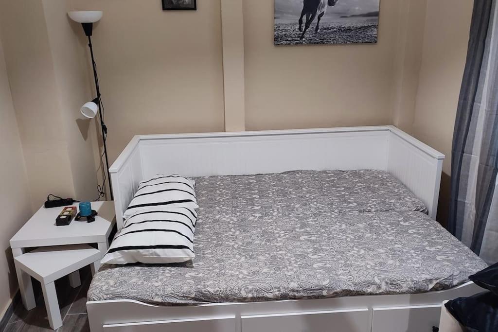 Kostas Appartment テッサロニキ エクステリア 写真