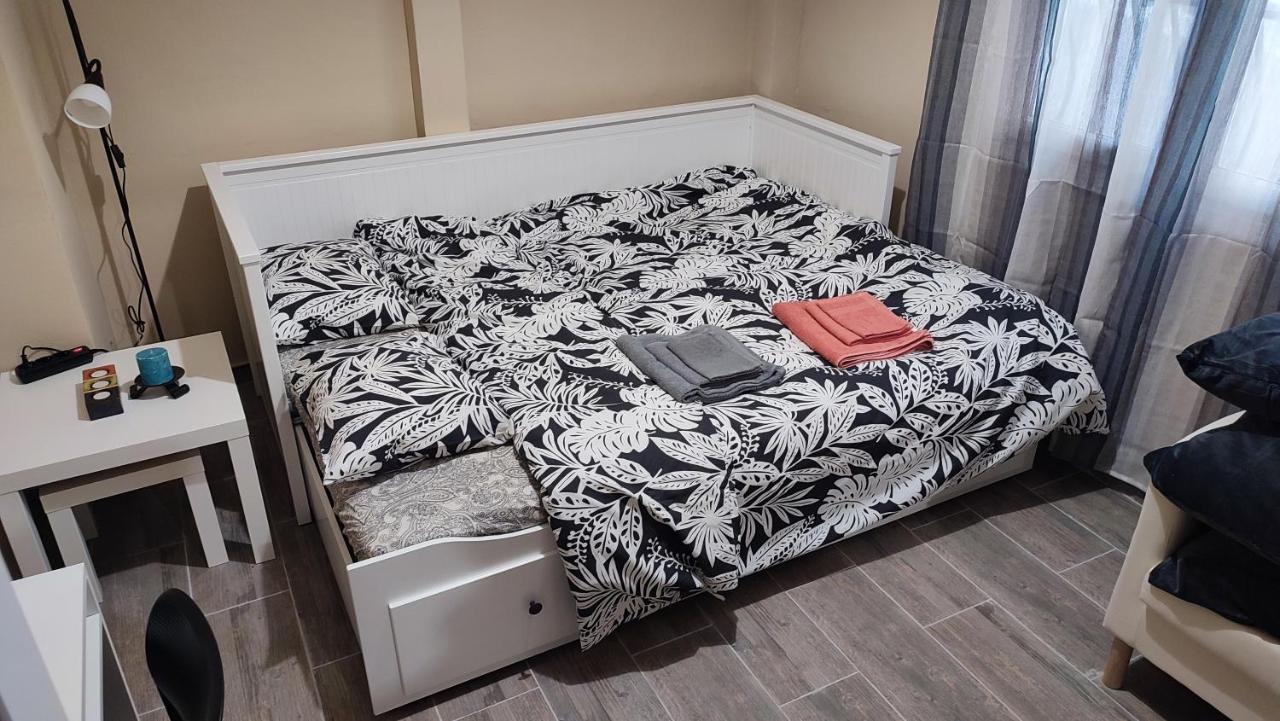 Kostas Appartment テッサロニキ エクステリア 写真